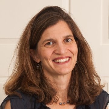 Claire Kaplan Headshot